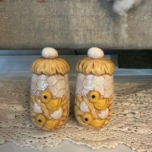 Yellow Ceramic Bird salt and pepper shakers